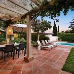 Buganvilla فيلة *