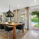 Buganvilla فيلة