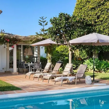 Buganvilla فيلة Sitio de Calahonda